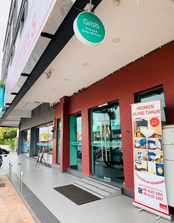 Zone Hotels, Telok Panglima Garang Teluk Panglima Garang Екстер'єр фото