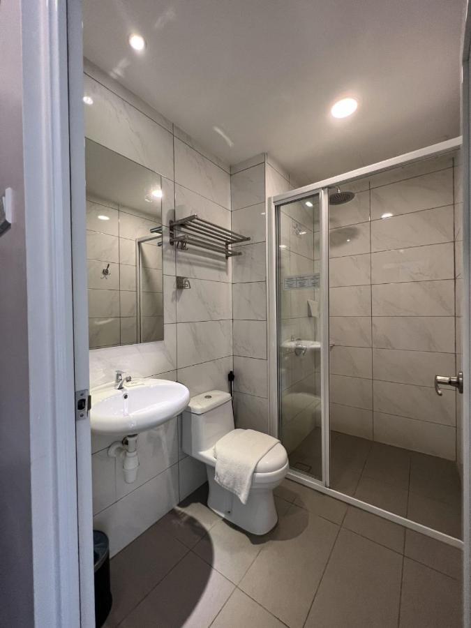 Zone Hotels, Telok Panglima Garang Teluk Panglima Garang Екстер'єр фото