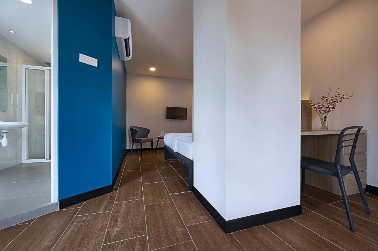 Zone Hotels, Telok Panglima Garang Teluk Panglima Garang Екстер'єр фото